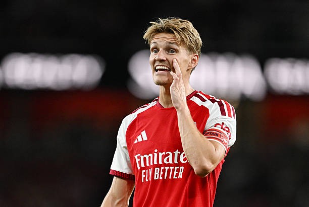 Martin Odegaard vẫn là trụ cột trong lối chơi của Arsenal. Ảnh: Getty Images