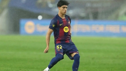 Barca sẵn sàng bán Hector Fort. Ảnh: Getty.