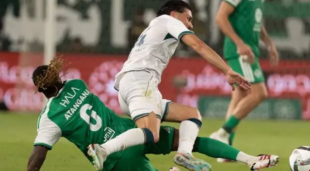 Al-Ahli giành chiến thắng nhọc nhằn trước . Ảnh: 