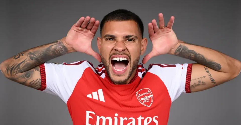 Arsenal đã có cho mình 1 sự bổ sung chất lượng nơi tuyến giữa với bản hợp đồng mang tên Bruno Guimaraes. Ảnh: Getty.