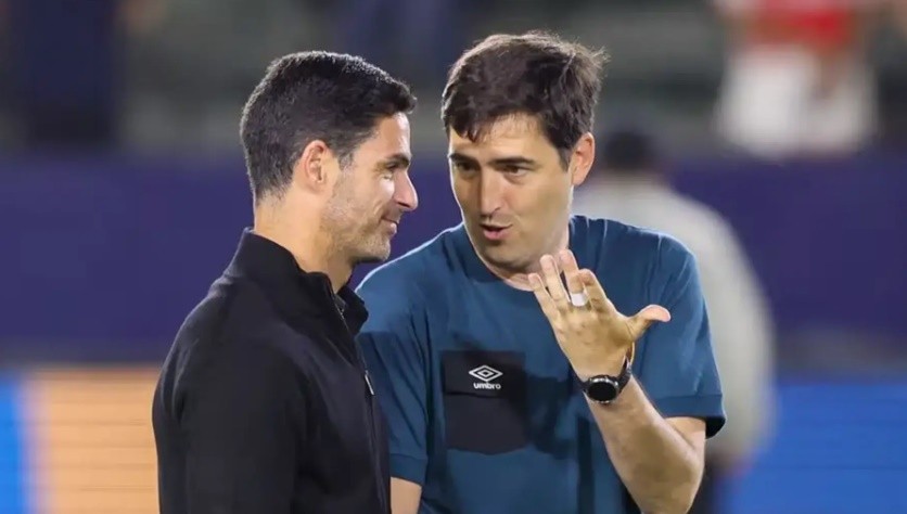 Arteta và Iraola là những người bạn thân từ thuở nhỏ. Ảnh: Getty.