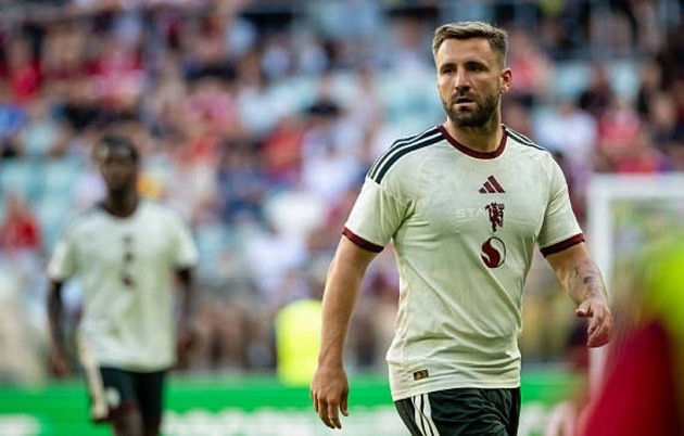 Luke Shaw (4 điểm): Vật lộn trước Chukwueze và gặp khó khăn trong việc hiểu hệ thống của Ruben Amorim cũng như cách đối phó với cầu thủ chạy cánh đối phương.