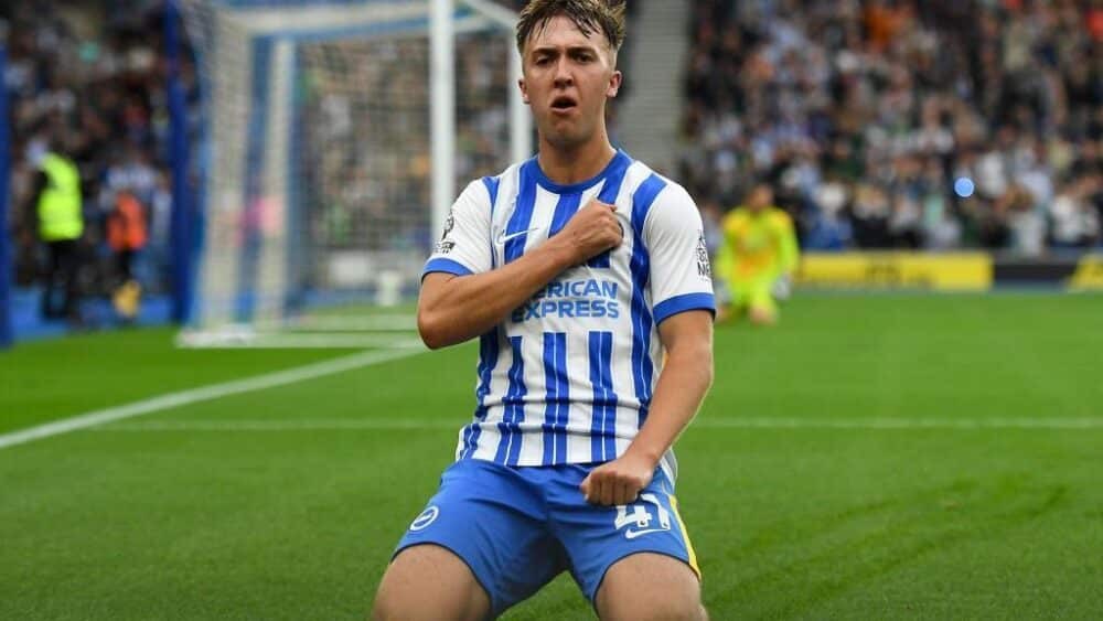 Jack Hinshelwood trong tầm ngắm Arsenal và MU. Ảnh: Getty Images.