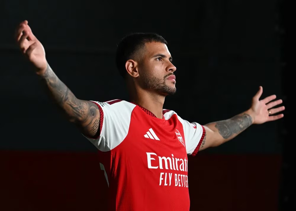 Bruno Guimaraes đã chính thức cập bến Arsenal. Ảnh: Arsenal FC.