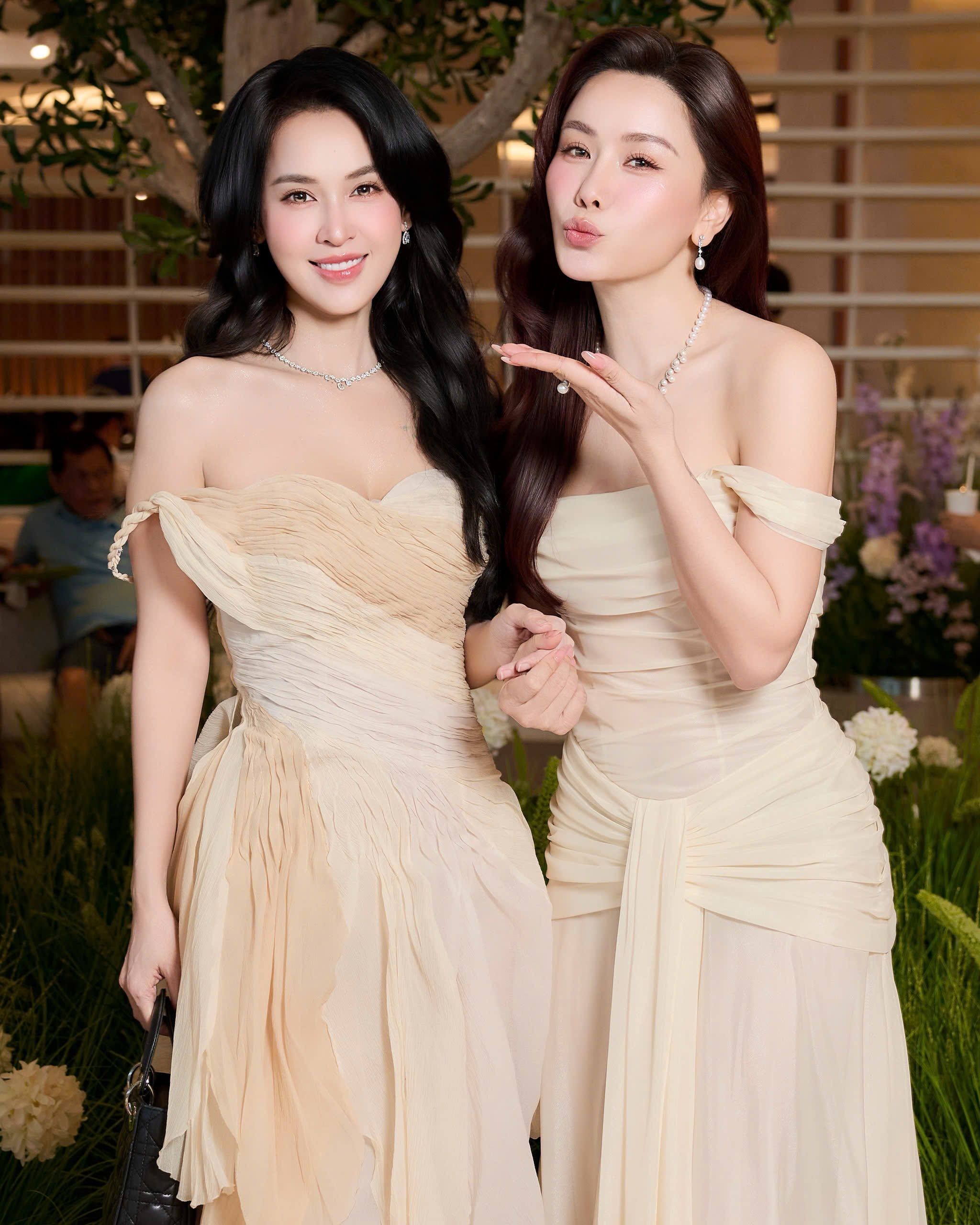 Tú Vi - Anh Thơ.jpg