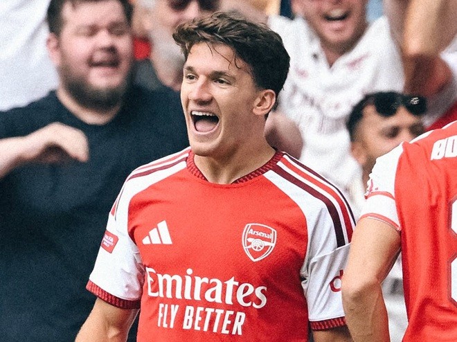 Christos Tzolis vừa toả sáng cho Arsenal. Ảnh: Arsenal.