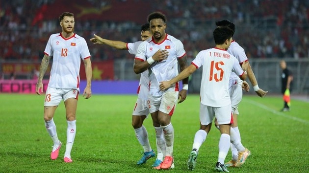 Đội tuyển Việt Nam đã nỗ lực đánh bại Malaysia trong một trận cầu căng thẳng. Ảnh: AFC