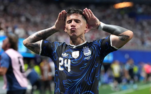 Khoảnh khắc Enzo ăn mừng quá khích khi gặp Anh tại World Cup 2026. (Ảnh: Getty Images)