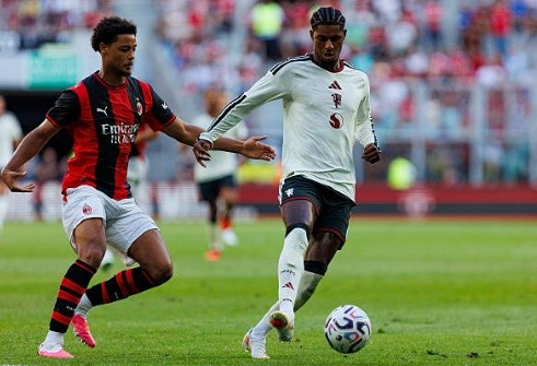 Rashford muốn tiếp tục gắn bó với MU. Ảnh: Getty.