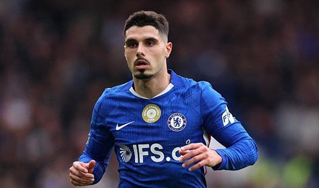 Chelsea chỉ bán Neto khi 