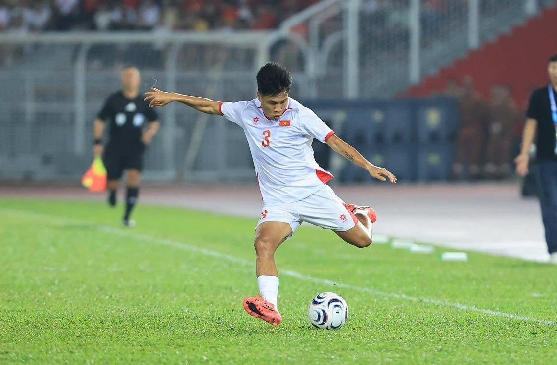 Nguyễn Văn Vĩ là trụ cột của ĐT Việt Nam. Ảnh: Nam Định FC.