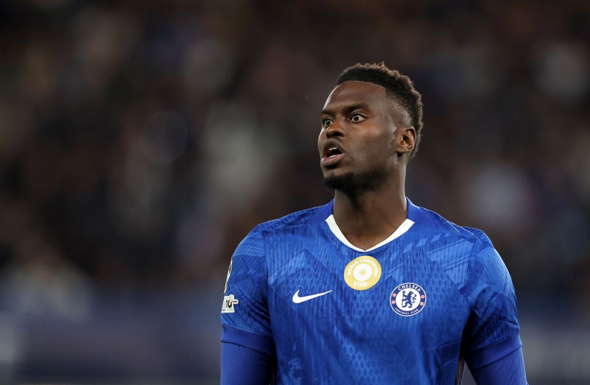  Badiashile chuẩn bị rời Chelsea. Ảnh: Getty.