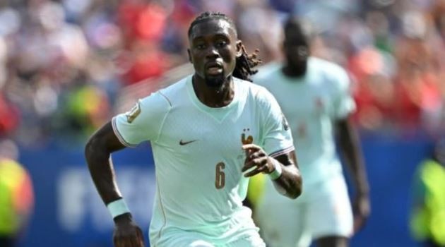 Man City rất muốn có chữ ký của Kone. Ảnh: Getty.