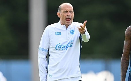 Napoli bắt đầu kỷ nguyên mới dưới sự dẫn dắt của Allegri. Ảnh: Getty.