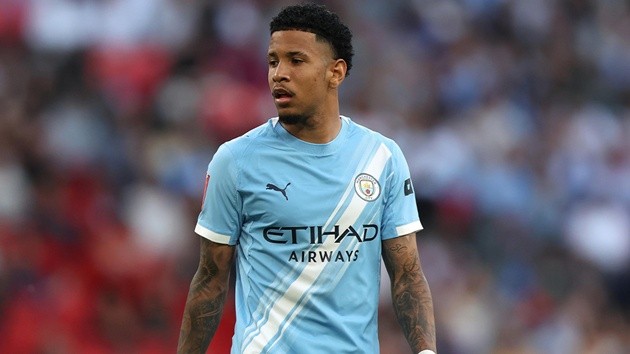 Savinho hữu dụng cho Tottenham khi Simons và O