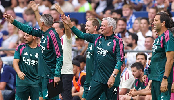 Mourinho sắp có trận đấu chính thức đầu tiên trong lần thứ 2 dẫn dắt Real. Ảnh: Getty Images.
