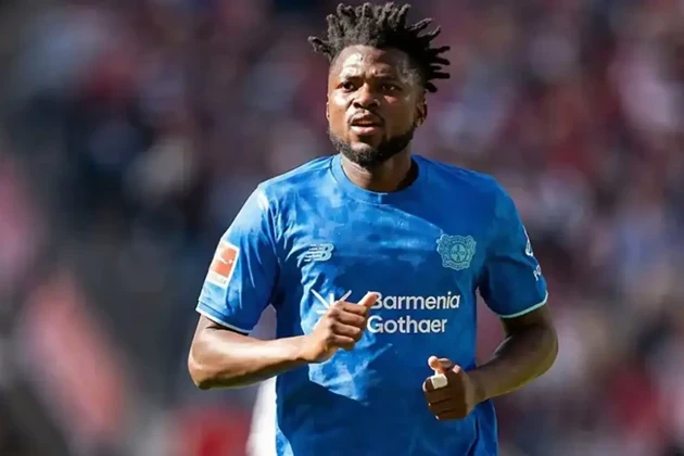 Man Utd muốn củng cố hàng thủ với Tapsoba. Ảnh: Getty Images