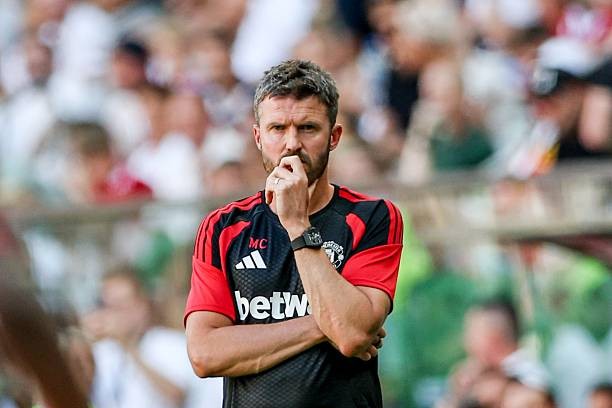 Michael Carrick vẫn còn nhiều việc phải làm tại Manchester United. Ảnh: Getty Images