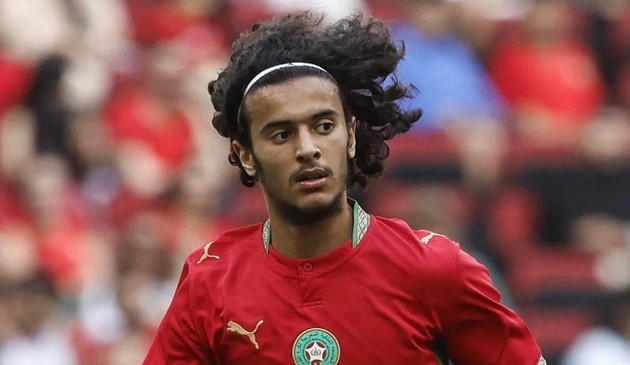 Man City tiến thêm một bước mua Bouaddi. (Ảnh: Getty Images)
