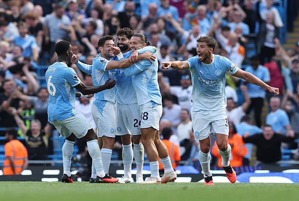Cú đúp kiến tạo của Cherki đã mang về 3 điểm cho Man City. Ảnh: Getty Images. 
