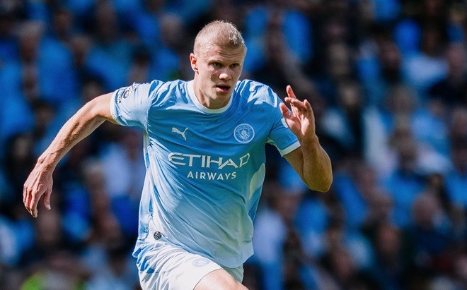  Haaland xuất hiện với mái tóc ngắn. Ảnh: Manchester City.