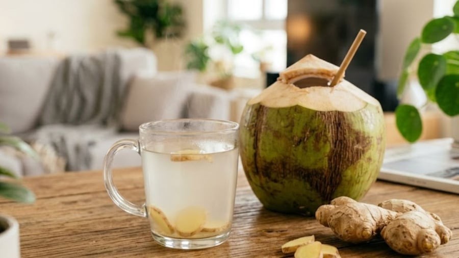 Sự kết hợp của nước dừa và gừng mang lại nhiều lợi ích cho sức khỏe.
