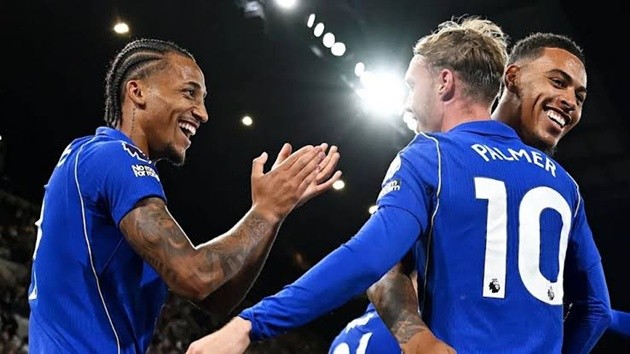 Hàng công Chelsea bùng nổ chào mừng Alonso ở Ngoại hạng Anh. (Ảnh: Getty Images)