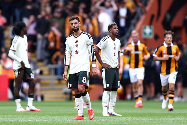 Man Utd thua sốc Hull City trong ngày ra quân. Ảnh: Getty Images. 