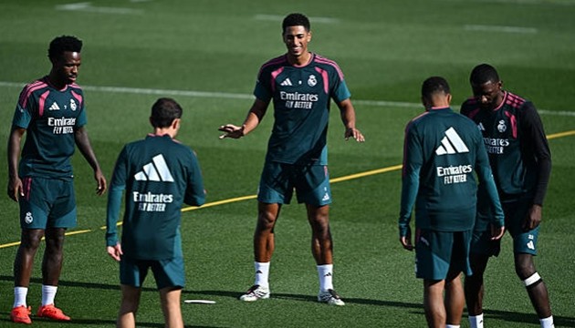 Dàn sao Real Madrid được đánh giá vượt trội hơn Sociedad. Ảnh: Getty Images