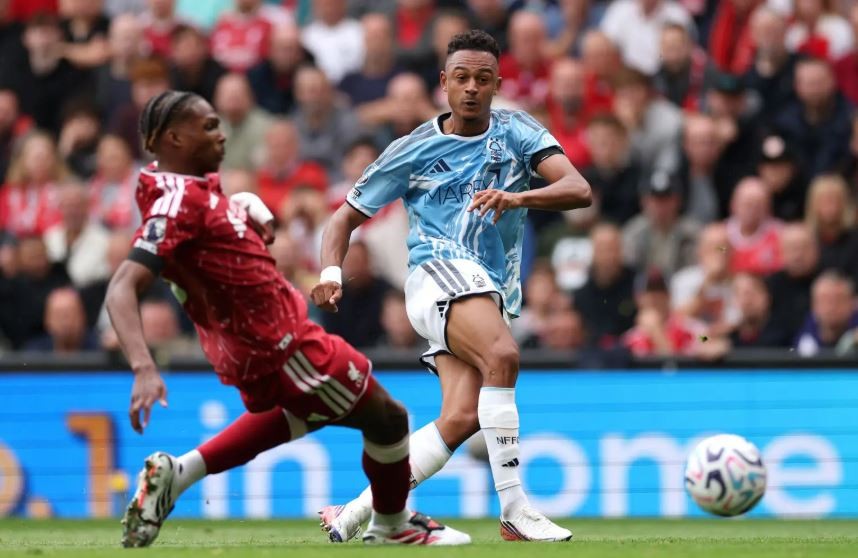 Hàng thủ Liverpool bị chỉ trích trong bàn mở tỷ số của Forest. Ảnh của Jan Kruger/Getty Images.