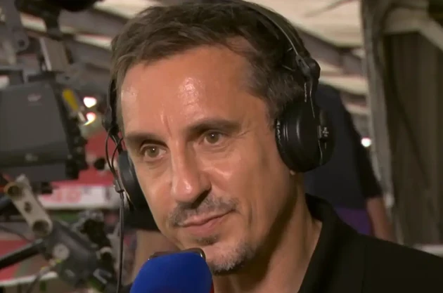 Neville đánh giá cao thương vụ Ezri Konsa của Arsenal. Ảnh: Sky Sports