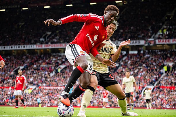 Mainoo có một ngày thi đấu xuất sắc. Ảnh: Ash Donelon/Manchester United via Getty Images.
