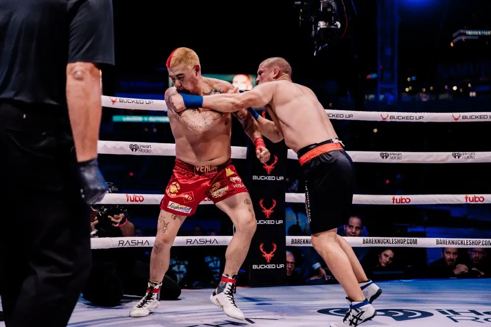 Joe Lauzon thi đấu tại BKFC