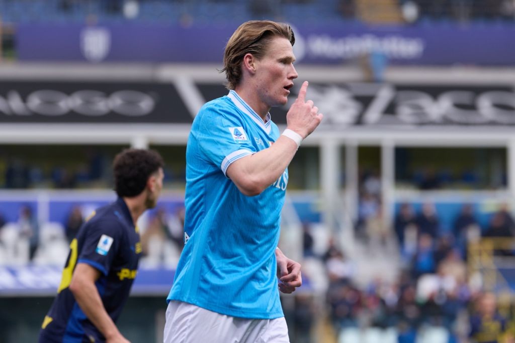 McTominay sẽ ngồi ngoài hơn 1 tháng. Ảnh: Emmanuele Ciancaglini/Getty Images.