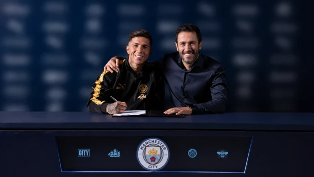 Enzo Fernandez tái ngộ Enzo Maresca tại Man City. Ảnh: Manchester City FC