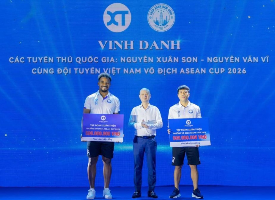 Xuân Son và Văn Vĩ đã có màn trình diễn ấn tượng tại ASEAN Cup. Ảnh: Nam Định FC.
