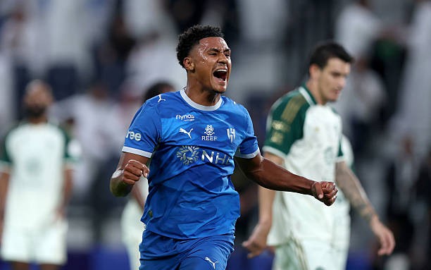 Watkins ghi bàn ngay trận ra mắt. Ảnh của Yasser Bakhsh/Getty Images.