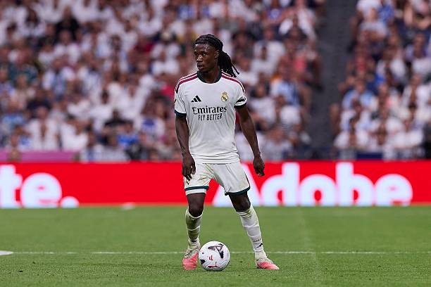 Camavinga vẫn trụ lại Bernabeu sau phiên chợ Hè. Ảnh: Mateo Villalba/Getty Images.