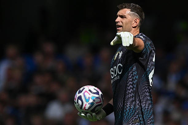 Martinez cập bến Chelsea với mức phí rẻ bất ngờ. Ảnh: Vince Mignott/MB Media/Getty Images.