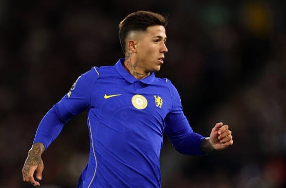 Chelsea đã bán Enzo Fernandez cho Man City với mức giá kỷ lục. Ảnh: Catherine Ivill - AMA/Getty Images.