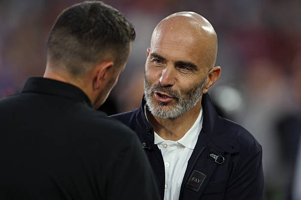 HLV Enzo Maresca  thay máu nhân sự rầm rộ. Ảnh: Steve Bardens - AMA/Getty Images.