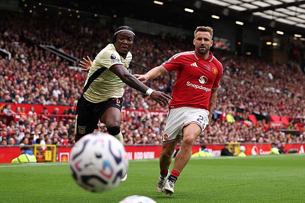 Luke Shaw là hy vọng của Manchester United bên cánh trái. Ảnh: Marc Atkins/Getty Images