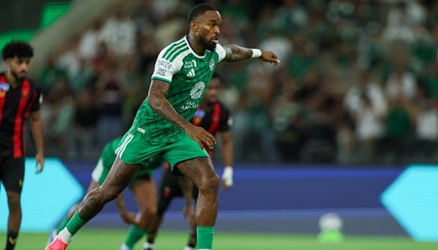 Ivan Toney lập cú đúp trong chiến thắng 5 sao của Al Ahli. Ảnh: