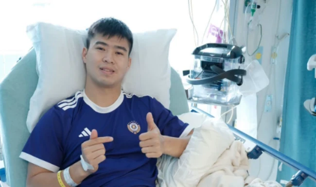 Đỗ Duy Mạnh phẫu thuật thành công. Ảnh: Facebook nhân vật