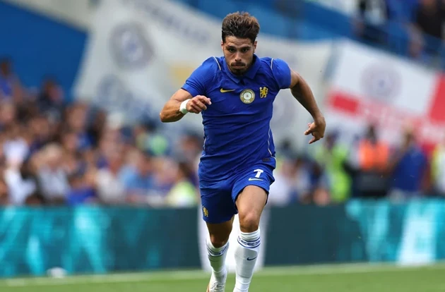Man Utd từng có ý định chiêu mộ Pedro Neto. Ảnh: Ryan Pierse via Getty Images