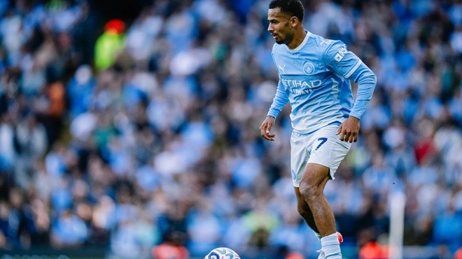  Ndiaye đã ra mắt đội bóng mới. Ảnh: Manchester City.