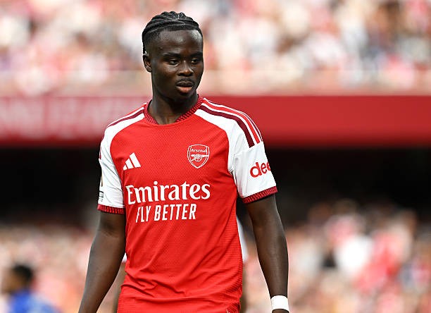 Bukayo Saka – 7.0/10 Saka liên tục gây áp lực và tạo ra nhiều khó khăn cho người kèm mình nhờ tốc độ. Dù chưa ghi bàn, sự hiện diện của anh giúp Arsenal duy trì thế trận áp đảo. Ảnh: Getty Images