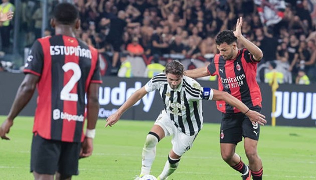 Juventus vất vả cầm hòa AC Milan trên sân nhà. Ảnh: 