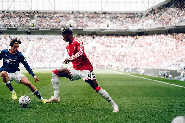 Rashford là điểm sáng của Man Utd trước Everton. Ảnh: Zohaib Alam/Manchester United via Getty Images.