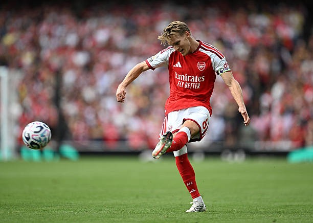 Odegaard đang có khởi đầu mùa bóng đầy ấn tượng. Ảnh của David Price/Arsenal FC - Getty Images.